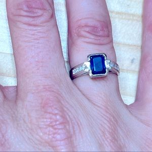 14k white gold diamond and sapphire ring size 5